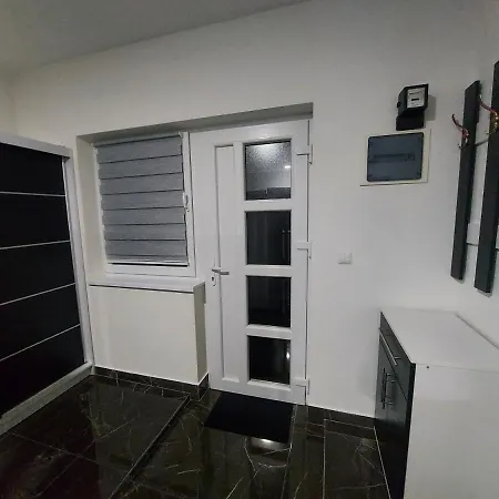 Malm Travnik