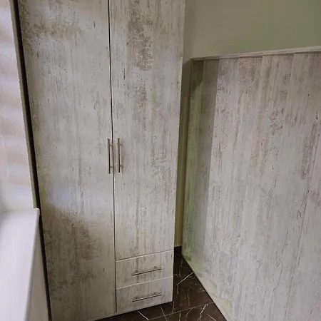 Malm Lägenhet Travnik