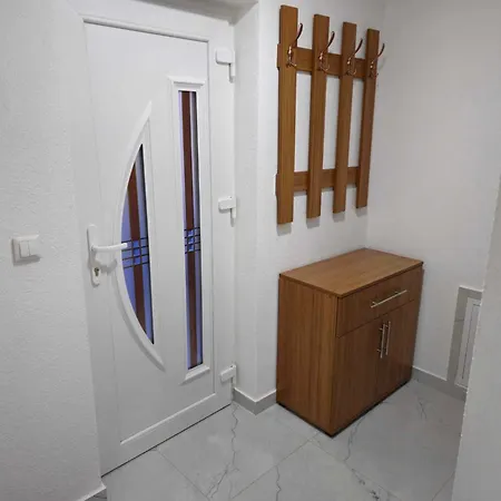 Lägenhet Malm Travnik