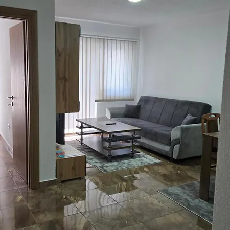 Lägenhet Malm Travnik